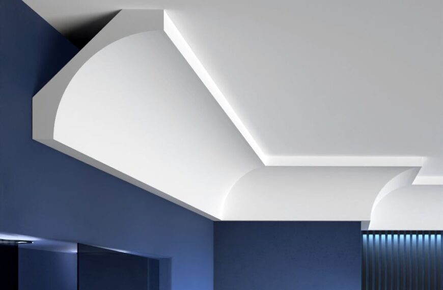 Jaka listwa przysufitowa do salonu? Zadbaj o koronę swojego wnętrza