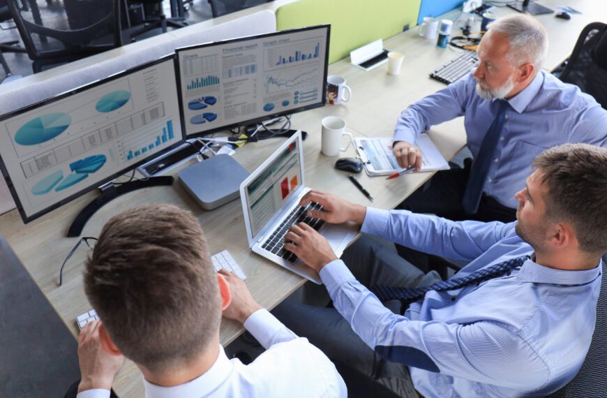 Efektywność bez stresu. Jak prosto rozliczać pracę i kontrolować postępy w firmie produkcyjnej?