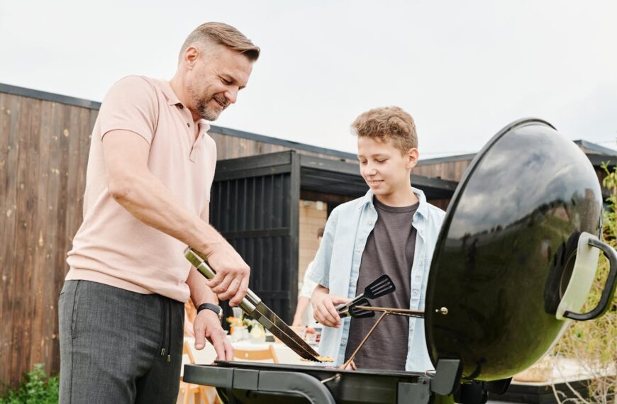 Grill gazowy w ogrodzie – przewodnik po wyborze, użytkowaniu i przepisach