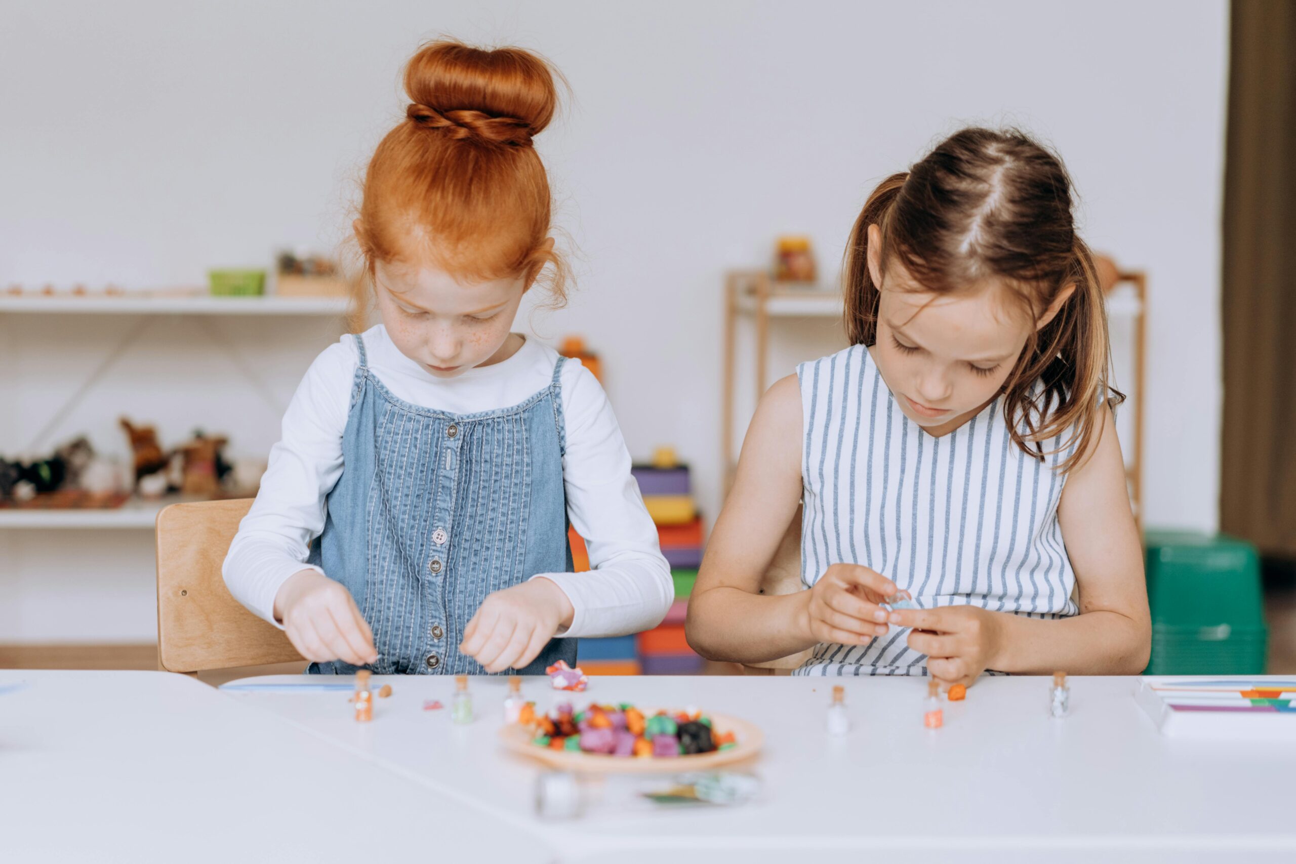 Czym kierować się przy wyborze farby zmywalnej do pokoju dziecięcego?