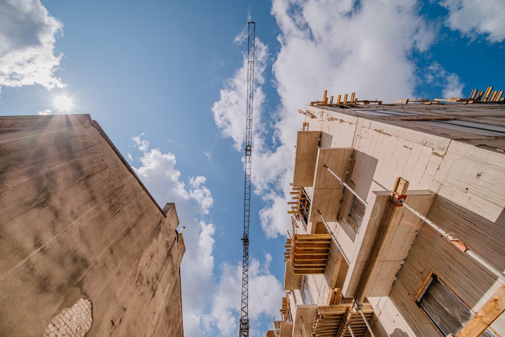 Co obejmuje stan deweloperski domu?